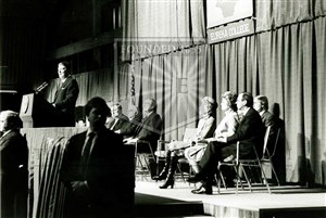 Image description is not available for 1984.144